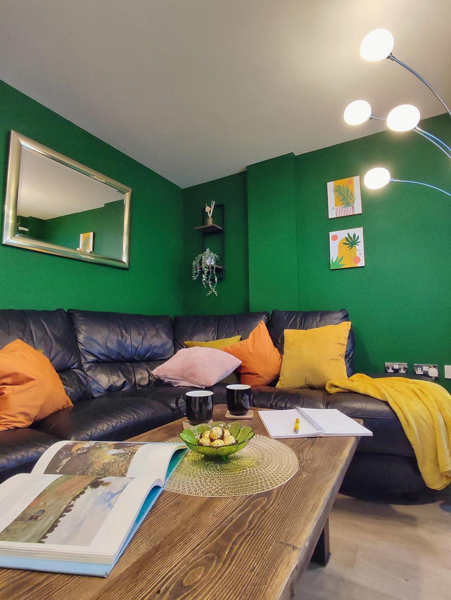 Duplex Apartment In Leeds With King Size Bed - Long Stay Rates Available Eksteriør bilde