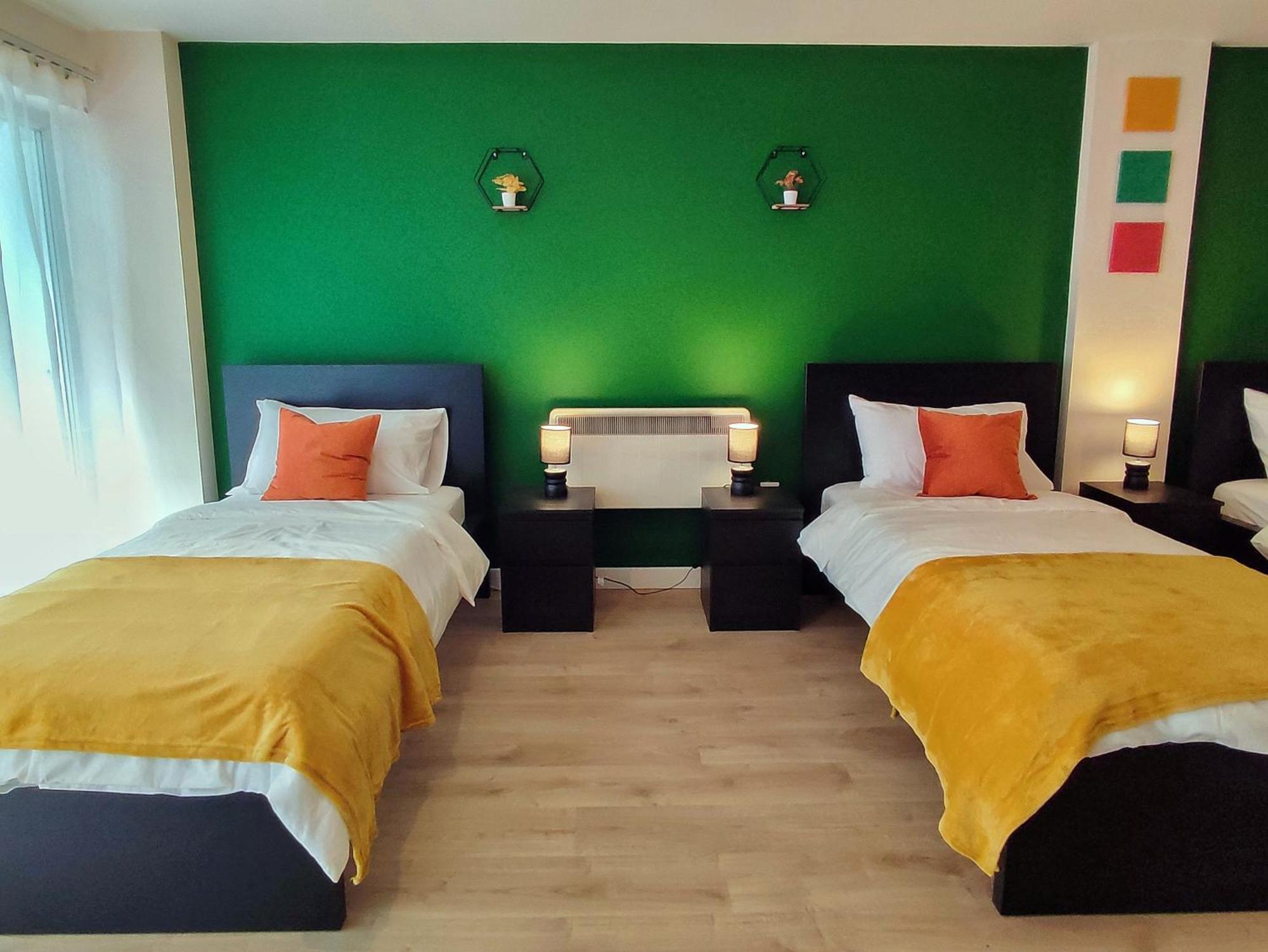 Duplex Apartment In Leeds With King Size Bed - Long Stay Rates Available Eksteriør bilde
