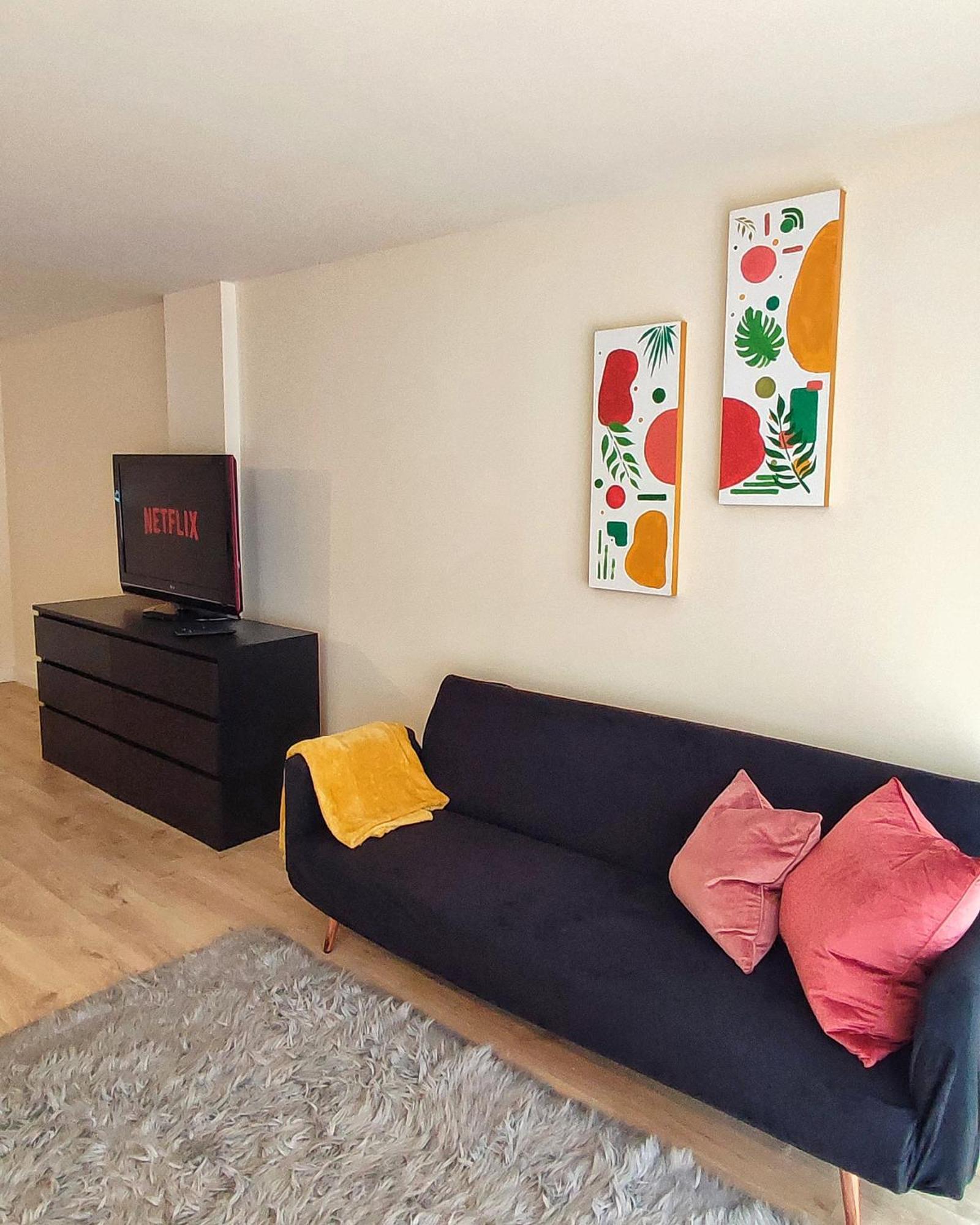 Duplex Apartment In Leeds With King Size Bed - Long Stay Rates Available Eksteriør bilde