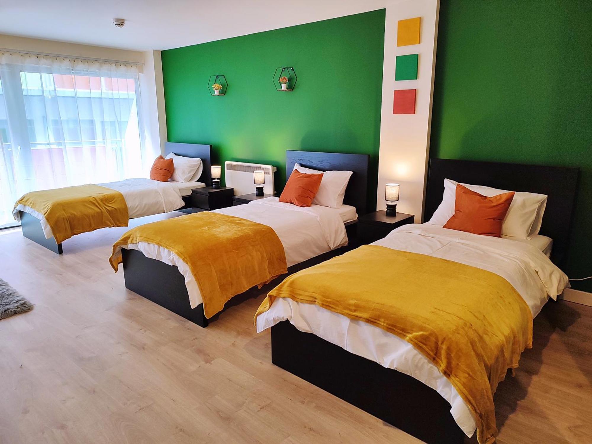 Duplex Apartment In Leeds With King Size Bed - Long Stay Rates Available Eksteriør bilde